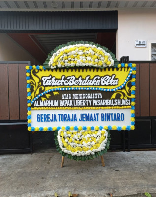 Papan Bunga Duka di Pejagalan